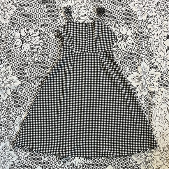 TREND COLLECTION MINI DRESS - Picture 1 of 11